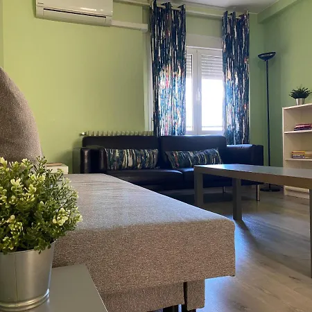 Dos Torres Frodo - Parking Privado Gratis