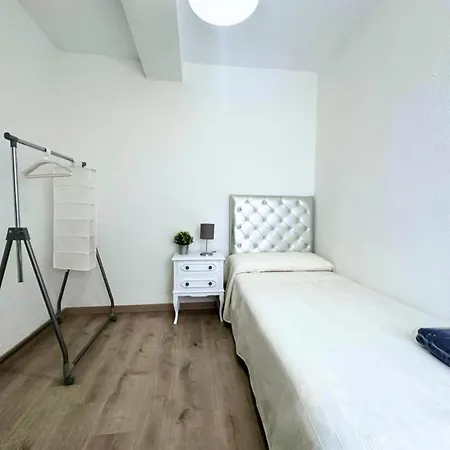 Dos Torres Frodo - Estacionamiento Privado Gratuito Apartment Zaragoza