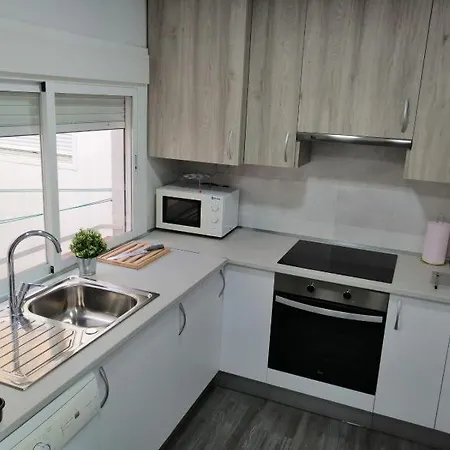 Dos Torres Frodo - Parking Privado Gratis Daire *