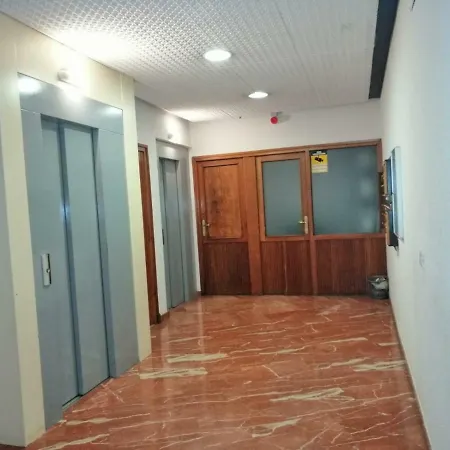 Dos Torres Frodo - Estacionamiento Privado Gratuito Apartment Zaragoza